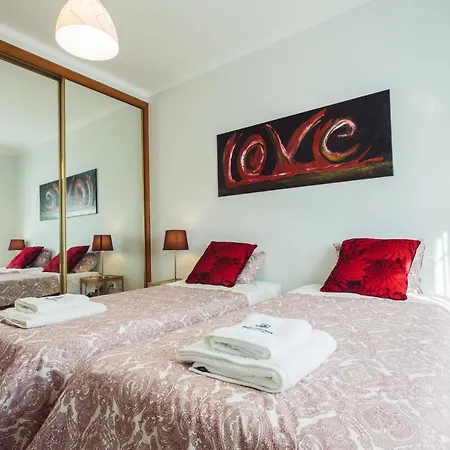 Best Houses 29 - Chakra House Pensionat Peniche